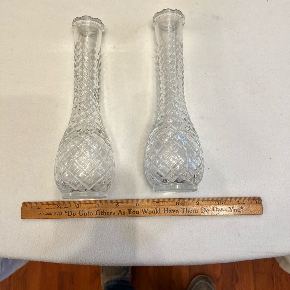 Vintage bud base